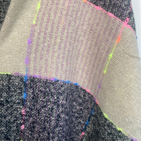 NWT Just Cozy Blanket Scarf with Fringe - Picture 6 of 6